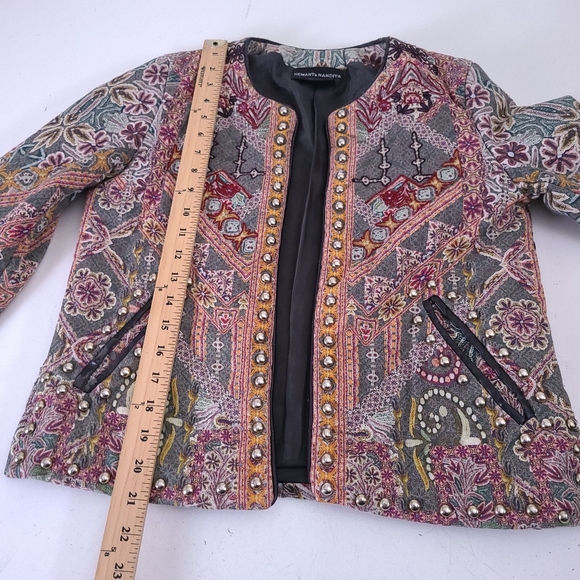 Hemant & Nandita Quilted Tapestry Studded Floral Jacket XS - Picture 6 of 10